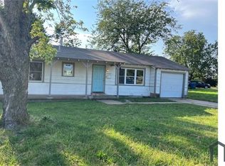 4001 Dogwood Dr, Midwest City, OK 73110