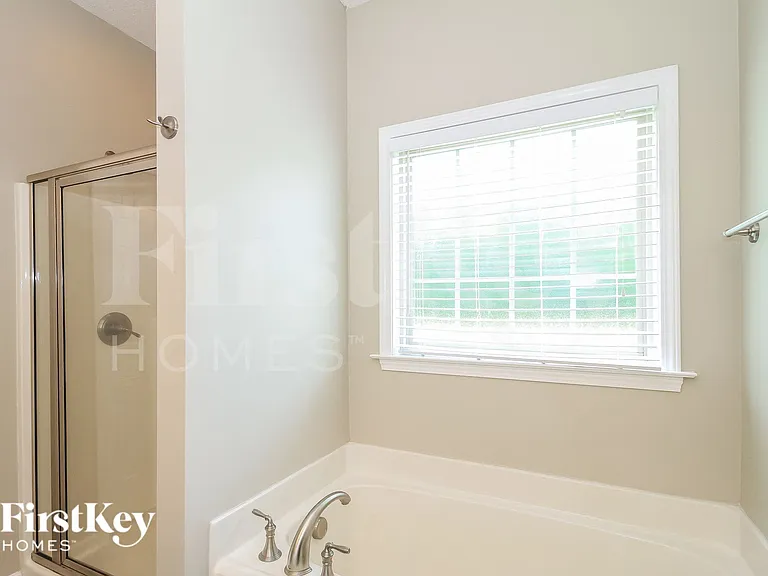 127 Scottsdale Ln — Photo 13