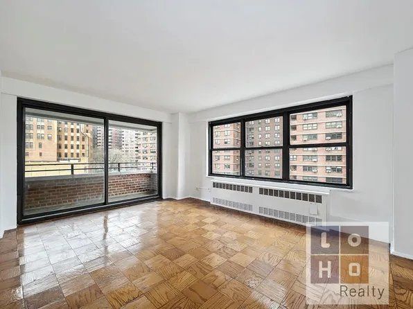 264 East Broadway image 1 of 8