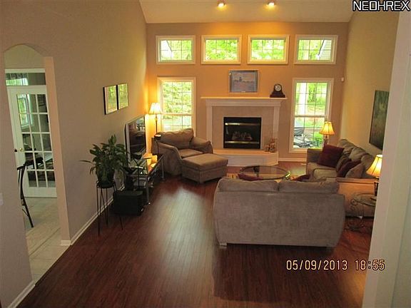 5th image of 21409 Woodview Cir