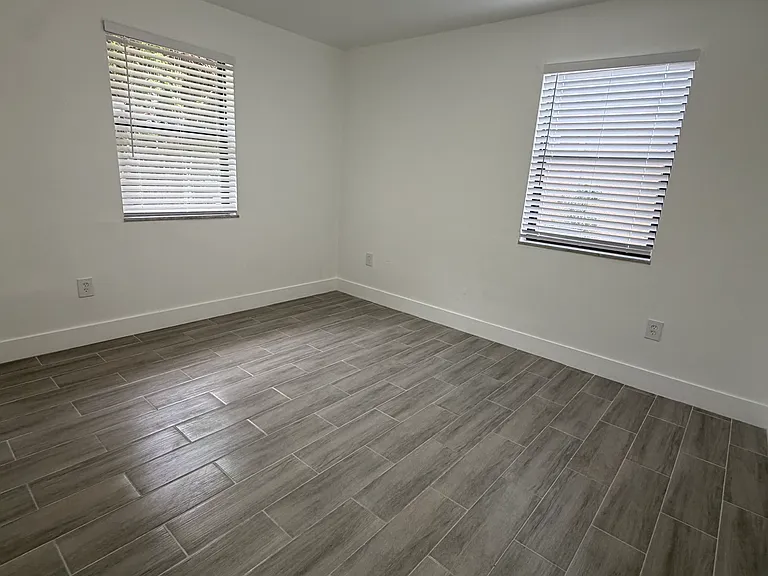 19110 SW 113th Pl — Photo 6