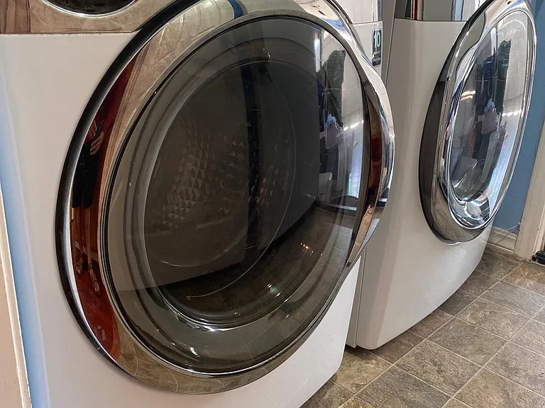 Washer / Dryer