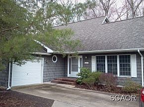 1st image of 33215 Cherry Ct