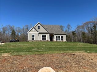 2 Lee Road 344, Salem, AL 36874