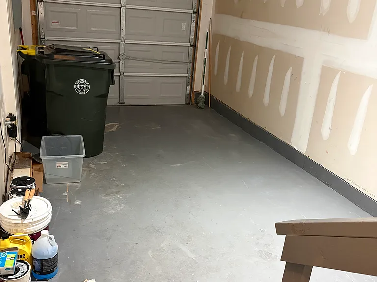 948 King Way — Photo 22