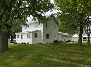 8458 E Lindenwood Rd, Chana, IL 61015