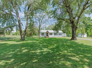 2976 Shrum Cemetery Rd, Westmoreland, TN 37186
