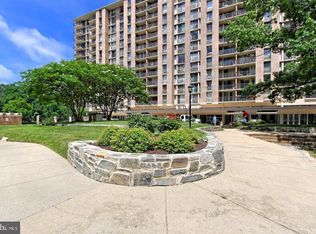 4600 S Four Mile Run Dr APT 629, Arlington, VA