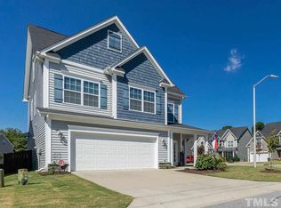 729 Laurel Spring Dr, Fuquay Varina, NC 27526