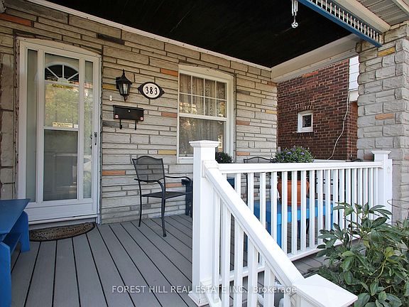 4th image of 383 Scarborough Rd