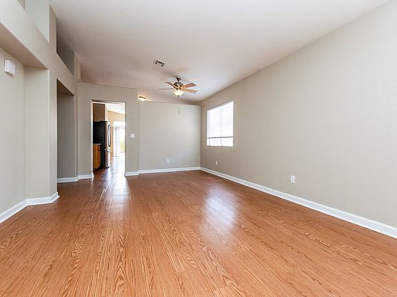 3rd image of 5916 Round Castle St