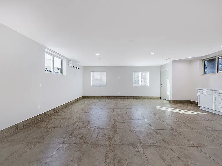 2954 Hermosa Ave #A — Photo 10