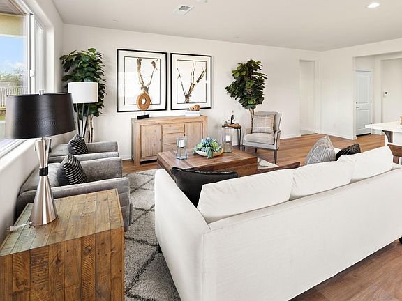 7th image of this home