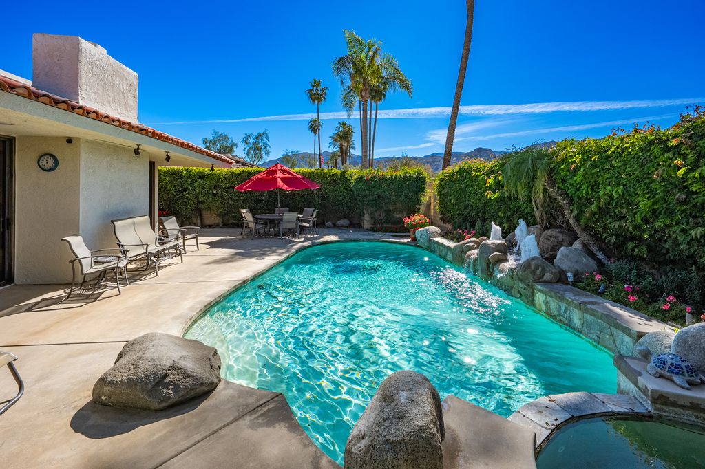 52 Princeton Drive 4