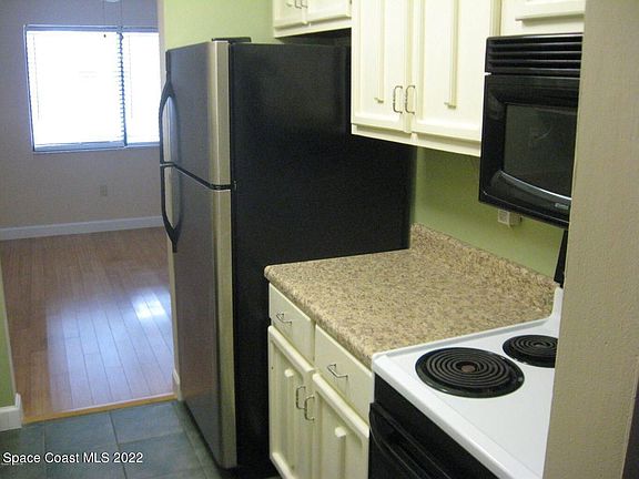 4th image of 3930 Mount Vernon Ave Unit 0