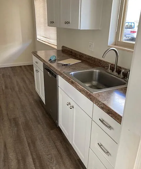 6516 25th Ave NE #9 — Photo 1