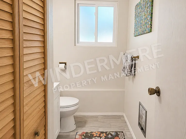 585 NW Fairwood Way — Photo 19