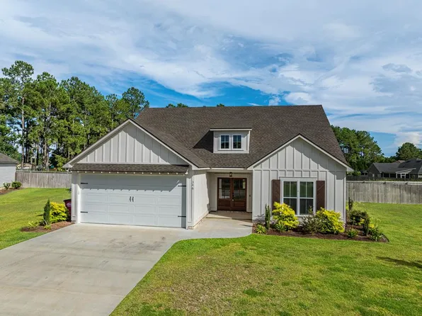 346 Somers Ln, Tifton, GA 31794