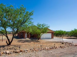 395 Via Aloe Vera, Rio Rico, AZ 85648