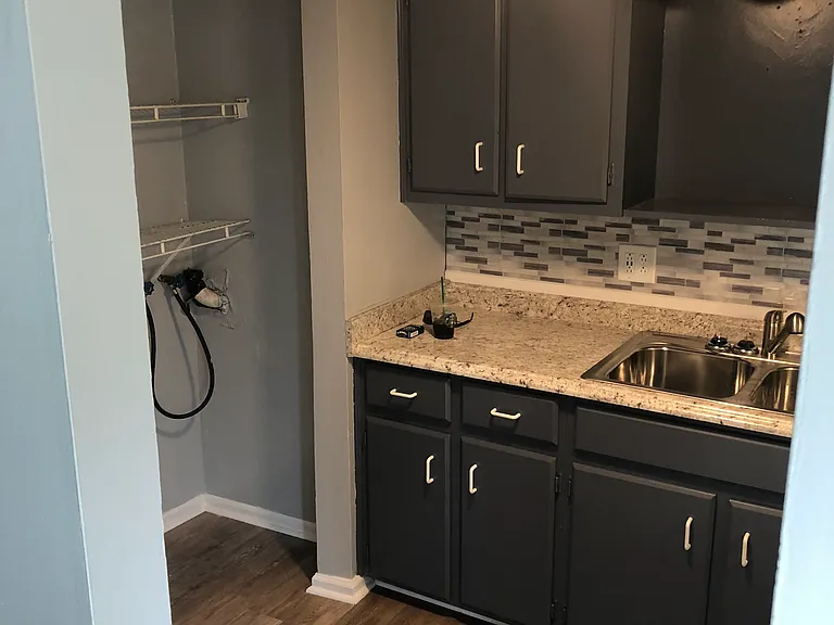3895 Evergreen Rd #23 — Photo 2