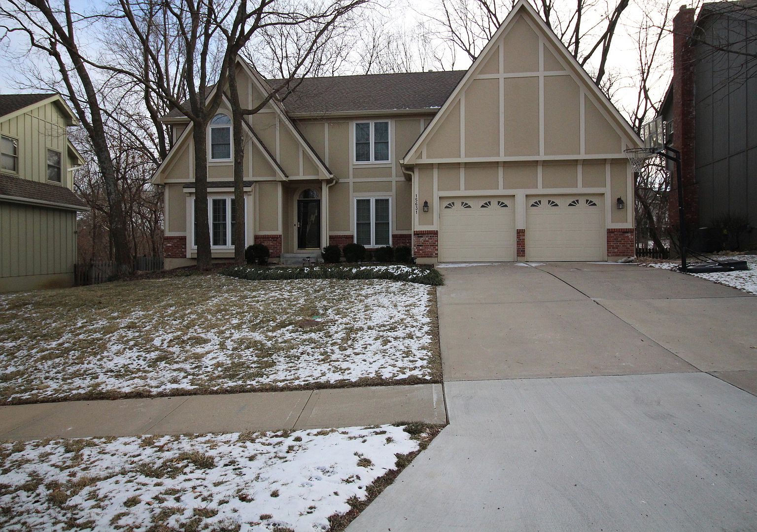 15631 Beverly St, Overland Park, KS 66223 Zillow