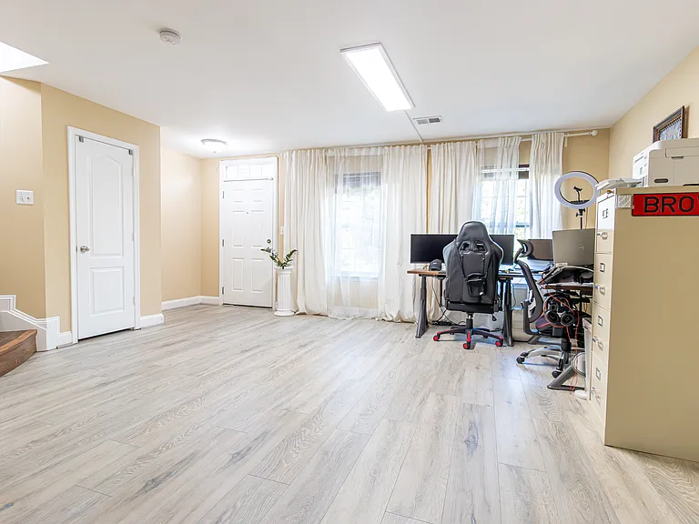 2607 River Basin Ln — Photo 22
