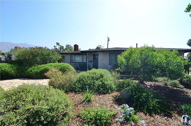 1st image of 742 Danecroft Ave