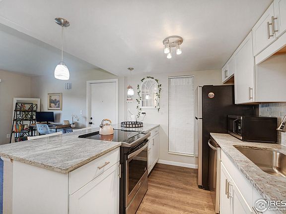2nd image of 625 Manhattan Pl #107