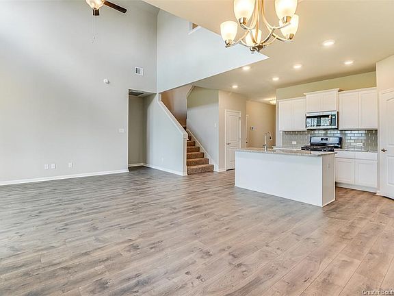 5th image of 1744 Sawgrass Dr