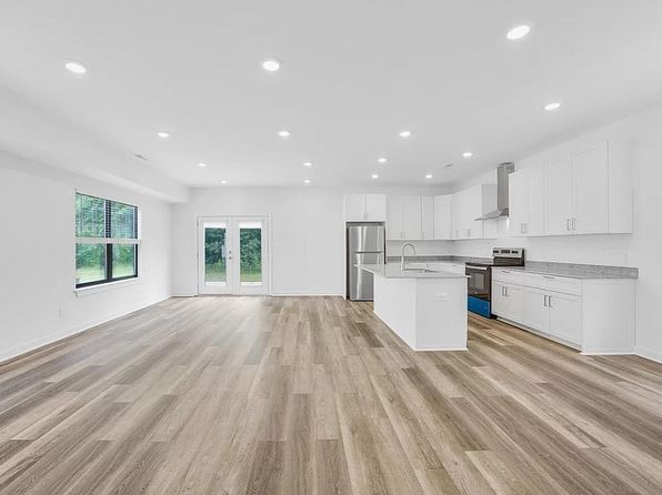 2801 Ava Ave