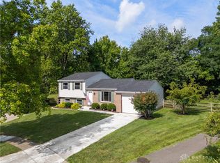8637 High Trail Ct, Mason, OH 45040