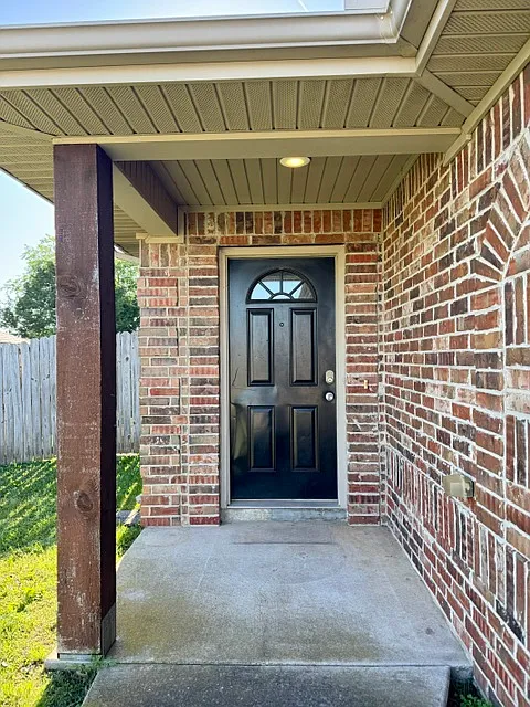 Building Photo - 3503 N Robin Ct #A-1