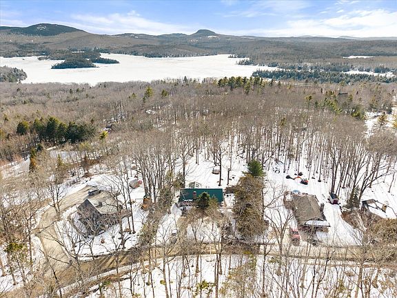 4th image of 25 Orpine Road