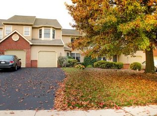 127 Pinecrest Ln, Lansdale, PA