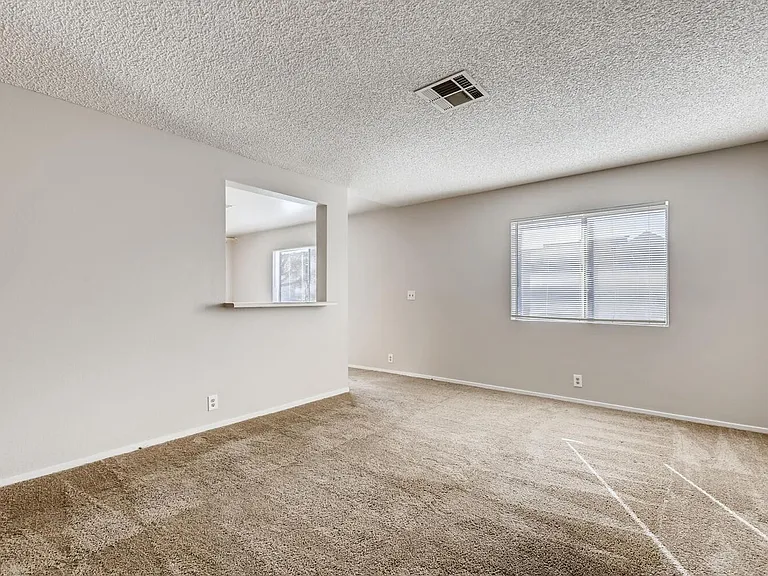 5171 Pioneer Ave #202 — Photo 5