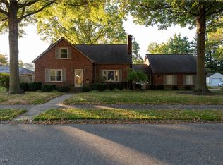 220 E 14th St, Dover, OH