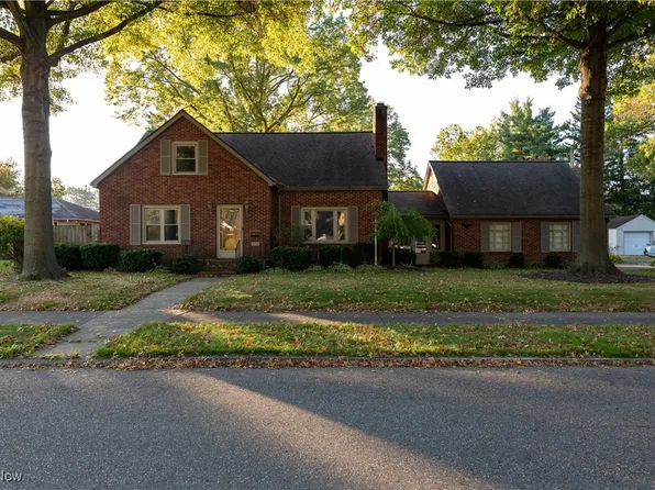 220 E 14th St, Dover, OH 44622