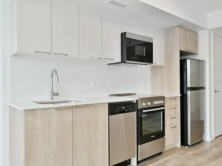 36 Robinson Ave — Photo 94