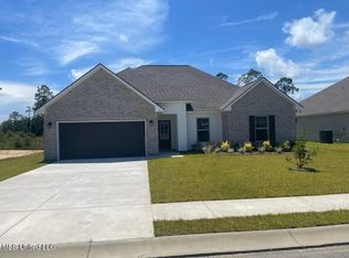 5 Bear Point Way, Long Beach, MS 39560