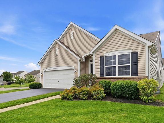 4th image of 6043 Jamesport Dr