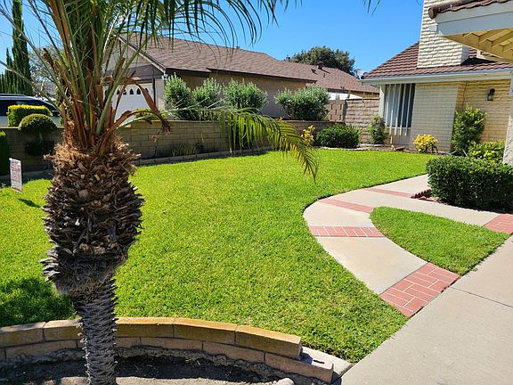 2nd image of 12409 Ashworth Pl