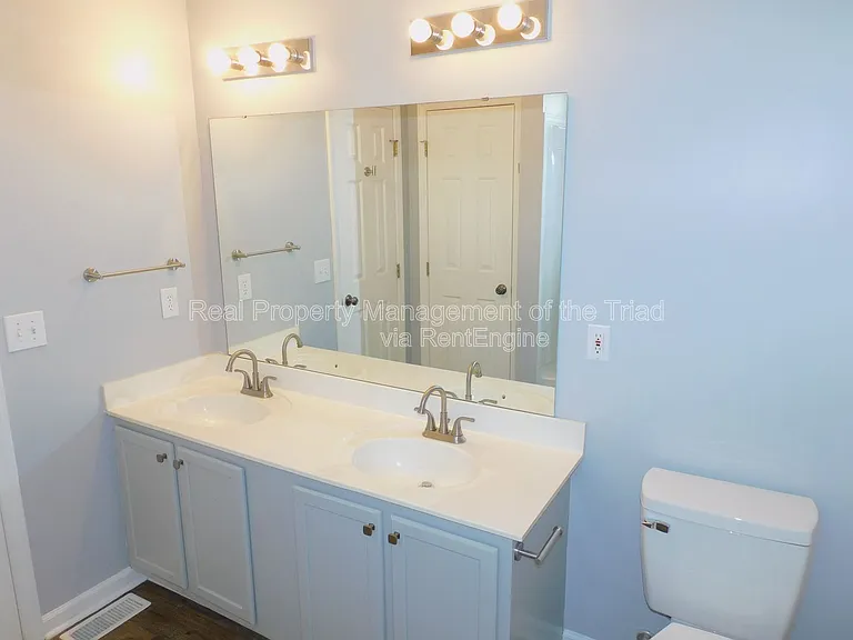 2988 Butterwood Dr — Photo 12