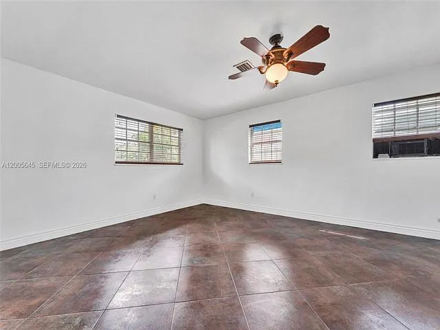 9750 SW 74th St — Photo 5