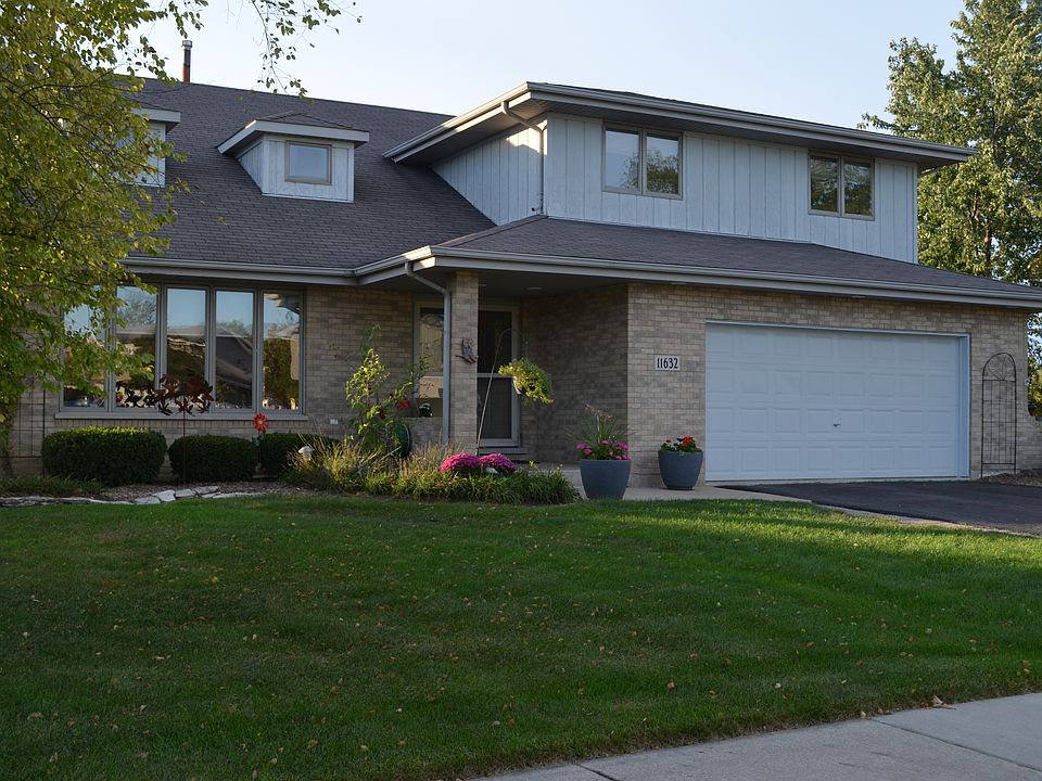1st image of 11632 Creek Crossing Dr