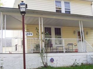 205 Cresswell Rd, Baltimore, MD 21225