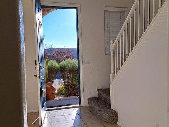 3rd image of 11239 Dahlia Grove St