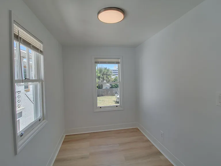 236 N Oleander Ave #2 — Photo 10