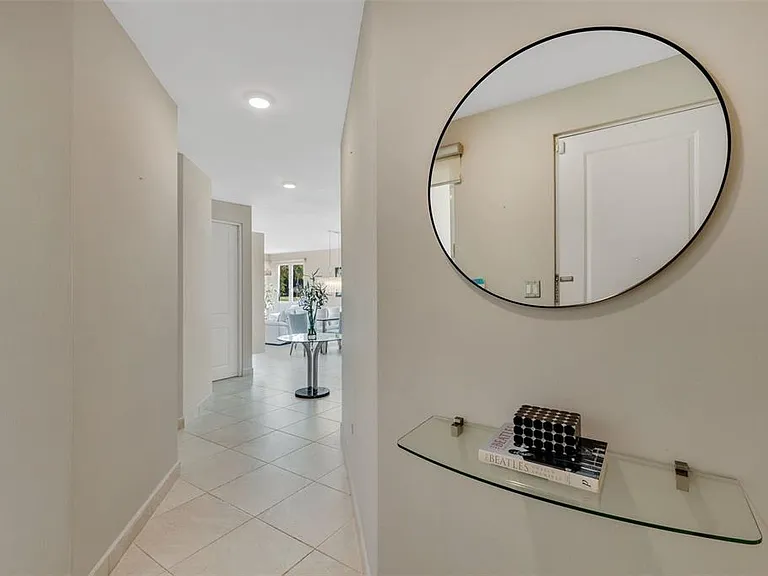 6690 Calle Turquoise #324 — Photo 3