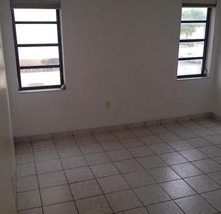 4th image of 6444 Collins Ave #A4