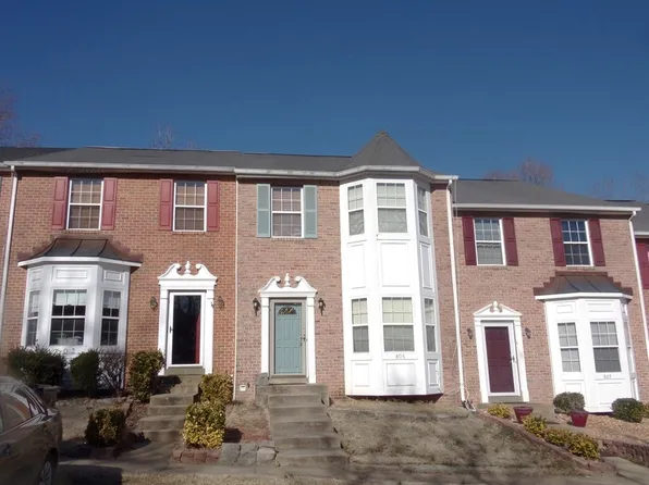 805 Twin Brook Ln, Stafford, VA 22554